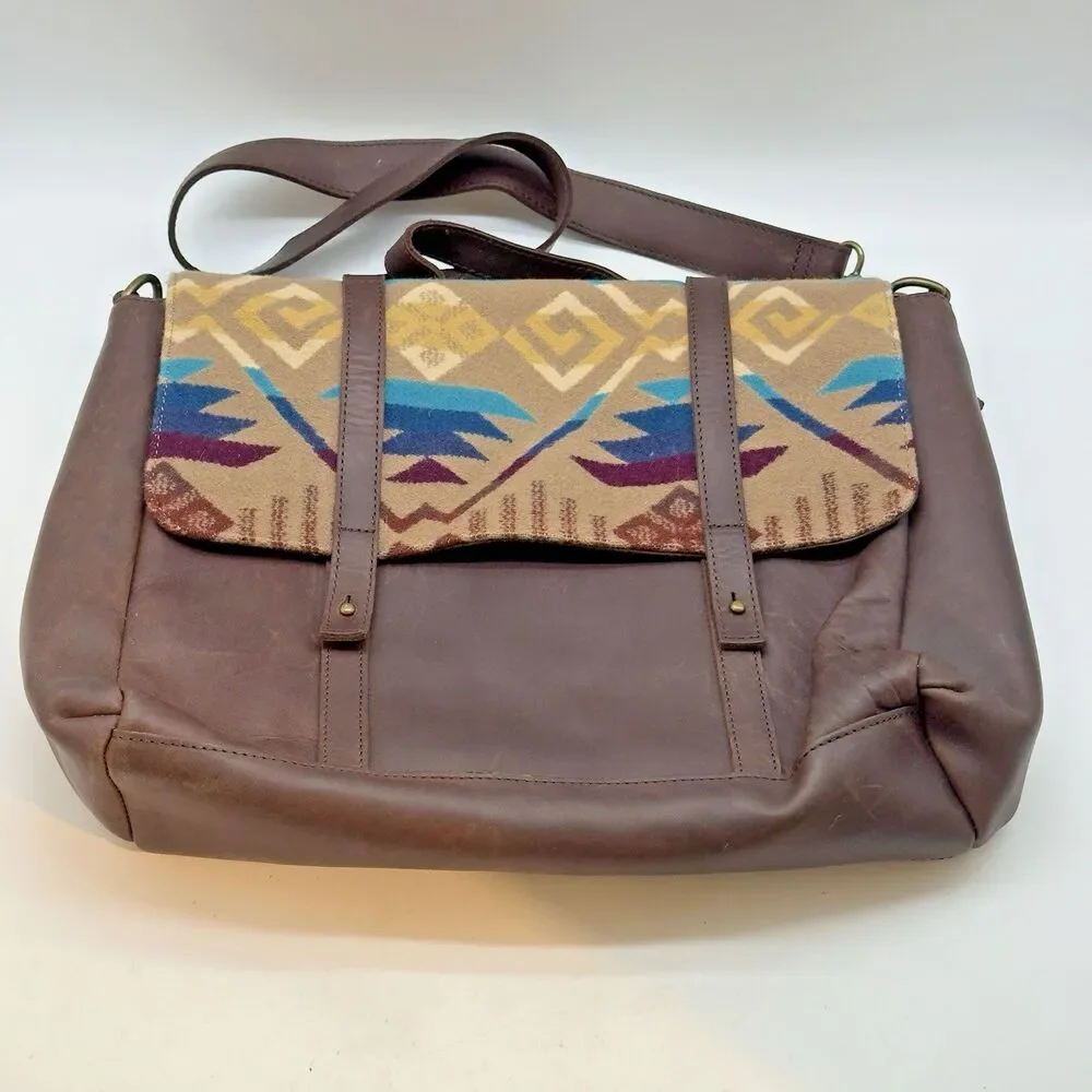 Vtg. Pendleton SouthWestern Aztec Wool & Brown Leather Messenger Bag RARE Laptop